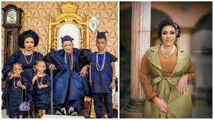 Alaafin Of Oyo Gifts Wife, Queen Omowumi New House (Photos)