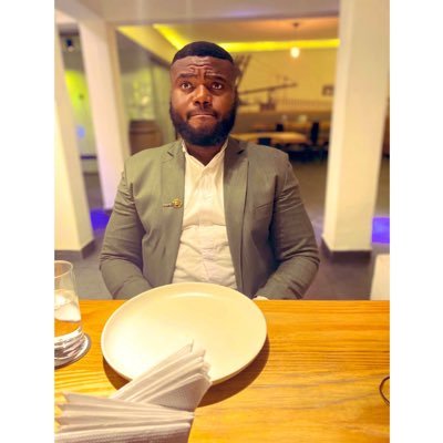 Lady exposed for cheating on her rich boyfriend because he doesn’t last in bed