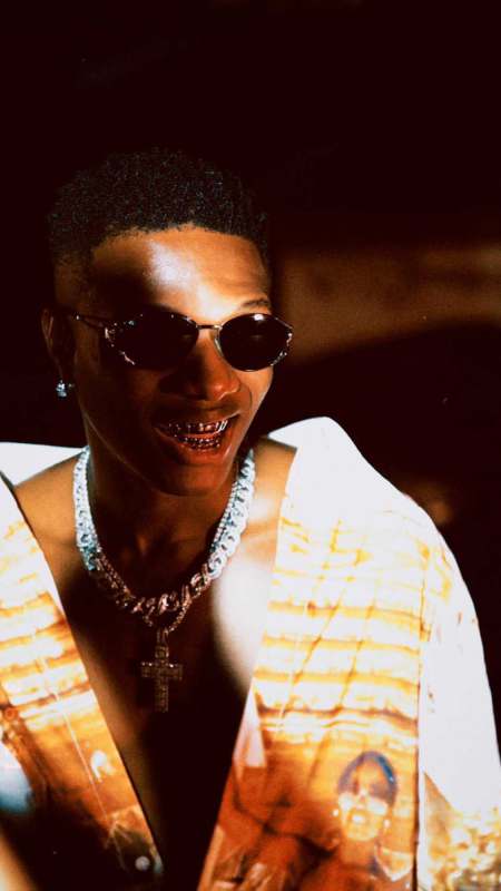 Wizkid Jets To Mali, Welcomed In Grand Style By Convoy Of Bikers (Video)
