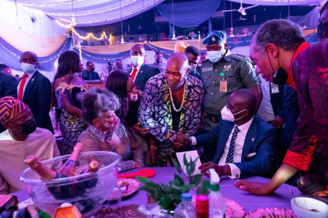 Seun Kuti Angrily Walks Out On Governor Sanwo-Olu At His Sister Birthday