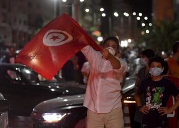 Tunisian President Suspends Parliament, Dismisses Prime Minister
