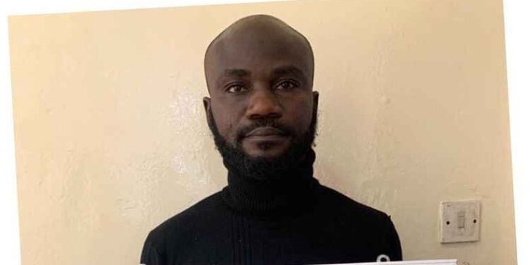 Man, Ladeji Kelvin Impersonates EFCC Official to Defraud Yahoo Boys of N38m
