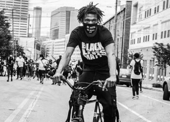 Lil Baby donates bicycles to every kid in his hometown