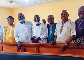 Osun Court Arraigns APC Caretaker Secretary And Six Allies Of Aregbesola (Photo)