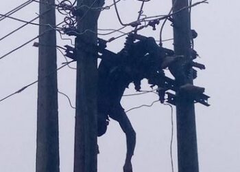 Suspected Vandal Electrocuted While Stealing Transformer Cable In Akwa Ibom (Graphic Photos)
