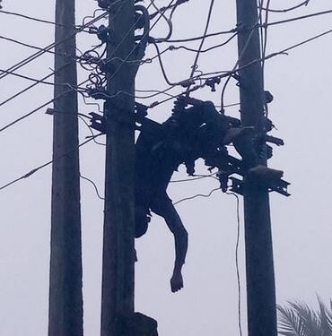 Suspected Vandal Electrocuted While Stealing Transformer Cable In Akwa Ibom (Graphic Photos)