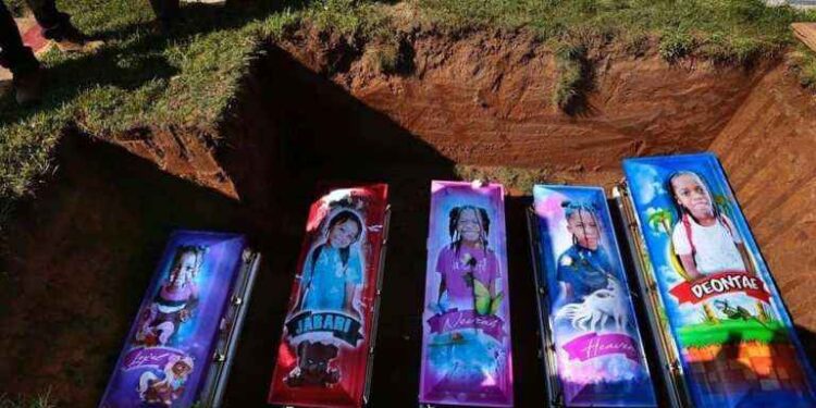 Sad Day As Woman Loses 5 Kids To Fire Accident On Her Birthday (Photos & Video)