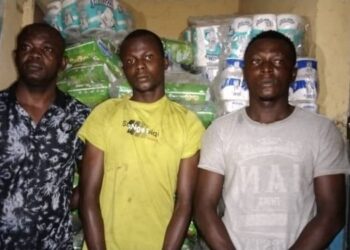 Drama As Driver Absconds With Company’s N4.7m Goods, Sells At Giveaway Prices In Ogun