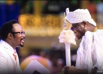 Ooni Of Ife Surpises Prophet Joshua Iginla, Gifts Him 10 Cows To Celebrate Mother’s Burial
