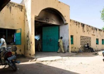 837 Inmates Escaped From Oyo Prison, 262 Recaptured – Official Reveals