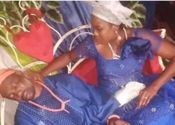 See Reactions As Groom Dozes Off At His Traditional Wedding