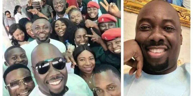 “Obi Cubana Didn’t Pose For Snap With Our Staffs” – EFCC Debunks Viral Photo