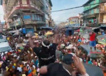 Wow! Crowd Goes Wild With Excitement As P-Square Storms Sierra Leone (Video)