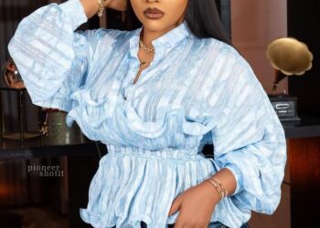 ‘Davido No Get Two Heads, I Am Waiting For 1 Million Naira Alerts From My Friends’ – Mercy Aigbe