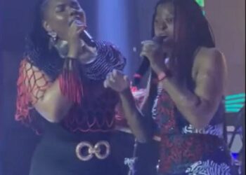 Watch Sweet Moment Kechi Okwuchi, “Sosoliso Plane Crash Survivor” Performed On Stage With Yemi Alade (Video)