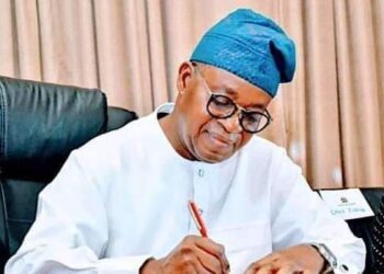 Just In: Oyetola Approves Vehicle Refurbishing Loan For Osun Workers