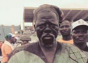 Veteran Actor Fadeyi Oloro In Tears, Calls For Financial Assistance Over Ill health (Video)