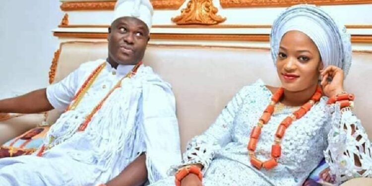 I Did My Best To Endure, Make It Work, I Smiled Through The Struggle – Ooni Of Ife’s Wife, Naomi Divorces Monarch (Screenshots)