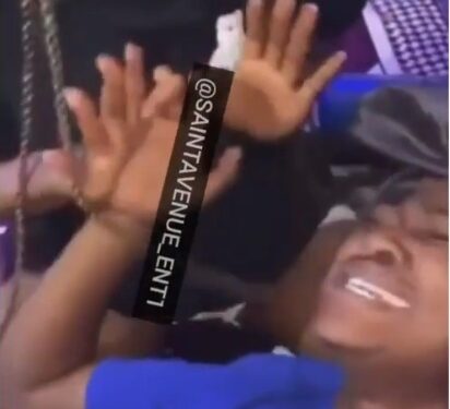 Christmas Breakfast: Lady Cries Uncontrollably, Threatens To Hurt Self After Boyfriend Dumps Her On Xtmas Day (Video)