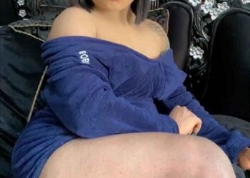 Reactions As Crossdresser, Bobrisky Mistakenly Reveals His ‘Decaying’ Body (Photos & Comments)