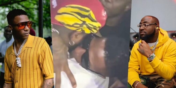 Peace At Last As Davido & Wizkid Give Each Other A Warm Hug At A Nightclub In Lagos (Video)