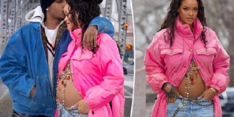 It’s Official: Rihanna Is Pregnant, Expecting Her 1st Child With Boyfriend A$AP Rocky (Photos)