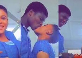 Secondary School Student Kisses Fellow Student After He Proposed To Her (Video)