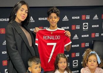 Cristiano Ronaldo’s Son Signs For Man United