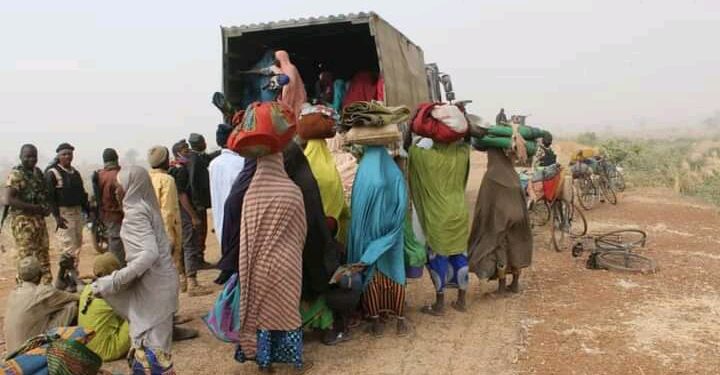 104 ISWAP Fighters And Their Families Surrender (Photos)