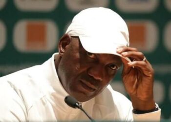 Eguavoen Resigns As Super Eagles Coach