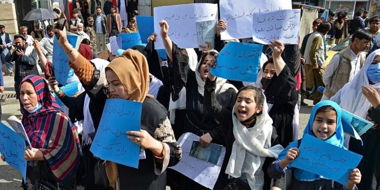 Afghan Women, Girls Protest In Kabul For Right To Education