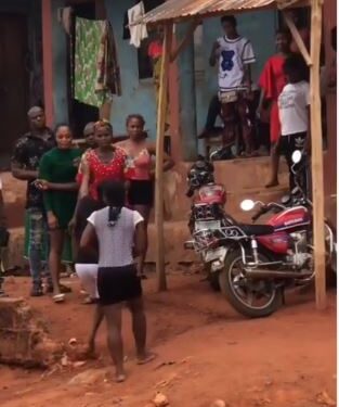 Drama As Wife Confronts Sidechick For Snatching Her Husband (Video)