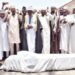 Traditional Worshippers Protest Open Display Of Alaafin Of Oyo’s Corpse on Internet During Burial