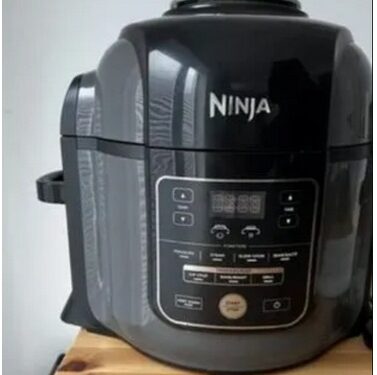 Woman Accidentally Posts Her N#de Photo On eBay While Listing Her Air-fryer For Sale (Photo)