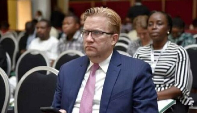 Oyinbo Man Declares Interest To Run For Governor In Nigeria (Photos)