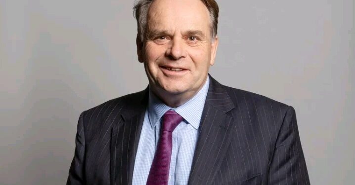 UK Lawmaker Resigns After He Was Caught Watching P#rn