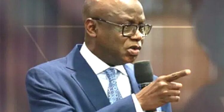 Watch Throwback Video of Pastor Tunde Bakare Boasting Before His Church Members That He Will Be Nigeria’s President After Buhari (Video)