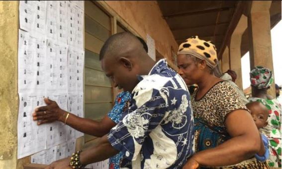 Ekiti Election: Visually Impaired Voter Requesting For Help Causes Stir At Polling Unit