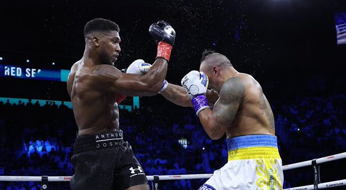 Oleksandr Usyk Defeats Anthony Joshua To Retain The Unified WBO, WBA and IBF Titles (Video)