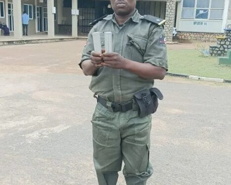 Police Arrests 50-year-old Teacher Impersonating Assistant Superintendent Of Police In Oyo State (Video)