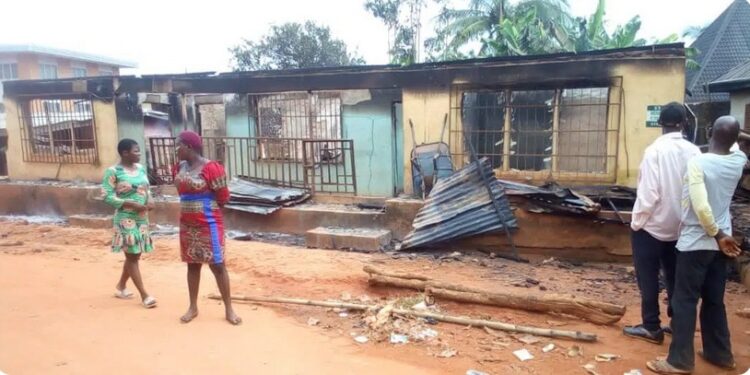 Hoodlums Burn Down Lawmaker’s Family House In Osun