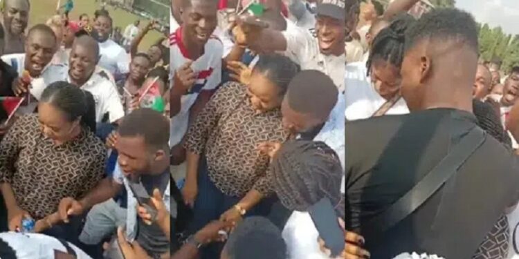 Watch The Moment Man Proposes To His Lover At Peter Obi’s Rally (Video)