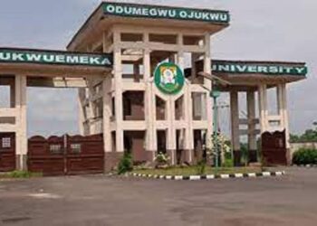 Shock As Three students of Chukwuemeka Odumegwu Ojukwu University in Anambra Found Dead In Their Lodge