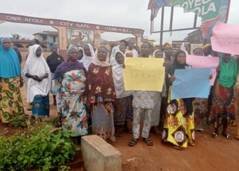 Osun APC Members Protest Today, See Why