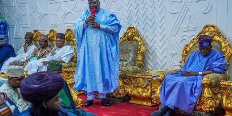 Nigerians Blast Tinubu For Falling Asleep During Meeting At Gombe Emir’s Palace (Photos & Comments)