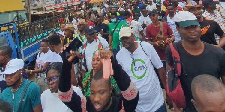 Peter Obi’s Supporters Hold Massive Rally In Ibadan (Video)