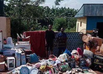 Two Arrested For Burgling 16 Houses And Shops In Ekiti (Photos)