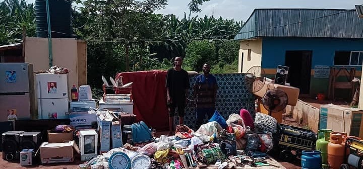 Two Arrested For Burgling 16 Houses And Shops In Ekiti (Photos)