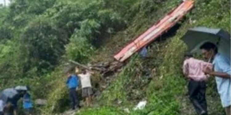 25 Dead As Bus Conveying Wedding Guests Falls Off The Road