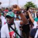 BREAKING: Obi Supporters Defy Police, Stage Rally At Lekki Toll Gate, Sing Popular “Emi Lo Kan” Song (See Videos)